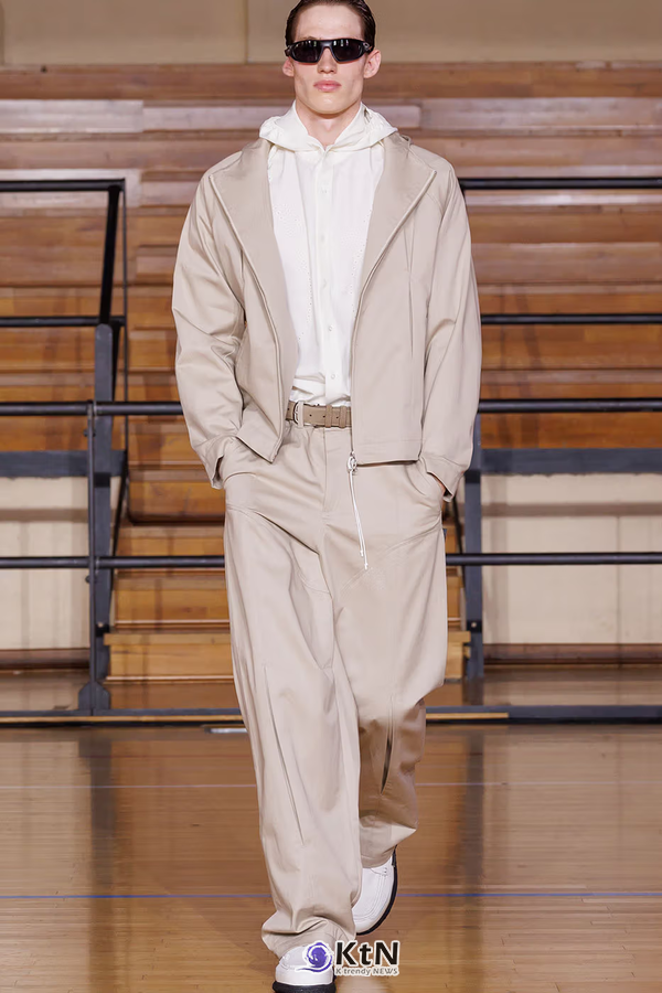 Saul Nash Explores Masculinity and Movement With SS27 "STANCE" Collection. 사진=Saul Nash, K trendy NEWS DB ⓒ케이 트렌디뉴스 무단전재 및 수집, 재배포금지