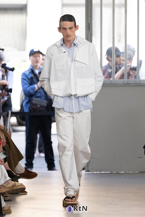 SETCHU SS27 Is Sartorially “Caught in the Nets”. 사진=Ilaria Orsini, K trendy NEWS DB ⓒ케이 트렌디뉴스 무단전재 및 수집, 재배포금지