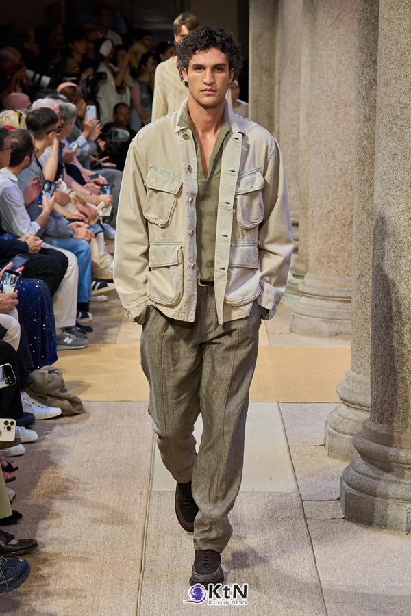 Giorgio Armani Leans Into a Lax & Leisurely SS27. 사진=Vogue Runway, K trendy NEWS DB ⓒ케이 트렌디뉴스 무단전재 및 수집, 재배포금지