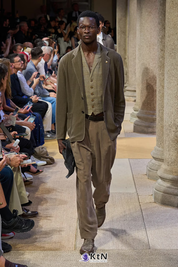 Giorgio Armani Leans Into a Lax & Leisurely SS27. 사진=Vogue Runway, K trendy NEWS DB ⓒ케이 트렌디뉴스 무단전재 및 수집, 재배포금지