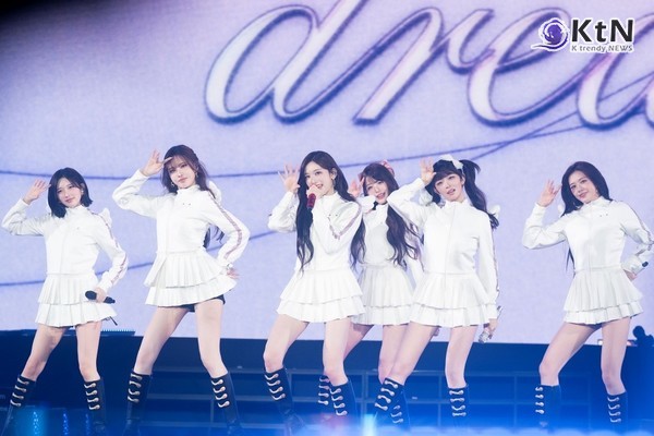 아이브(IVE)가 교세라돔 오사카에 이어 도쿄돔까지 채우며, 일본 대형 돔 공연장에서 팀의 티켓 파워와 무대 경쟁력을 다시 입증했다.  사진=2026. 06.26 스타쉽엔터테인먼트, 아뮤즈(AMUSE)   K trendy NEWS DB ⓒ케이 트렌디뉴스 무단전재 및 수집, 재배포금지