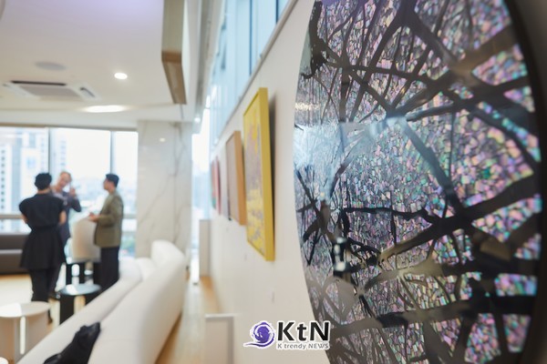 [Atelier Amis⑤] 아뜰리에 아미스 TUV, 전시 이후 기록으로 남을 플랫폼. 사진=Atelier Amis, K trendy NEWS DB ⓒ케이 트렌디뉴스 무단전재 및 수집, 재배포금지