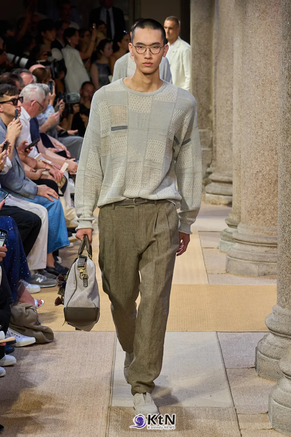 Giorgio Armani Leans Into a Lax & Leisurely SS27. 사진=Vogue Runway, K trendy NEWS DB ⓒ케이 트렌디뉴스 무단전재 및 수집, 재배포금지