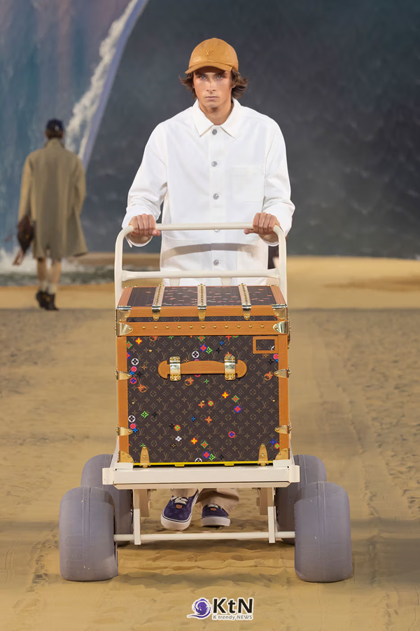 Pharrell Presents the Surfer-Coded Dandy Experience For Louis Vuitton SS27. 사진=Louis Vuitton, K trendy NEWS DB ⓒ케이 트렌디뉴스 무단전재 및 수집, 재배포금지