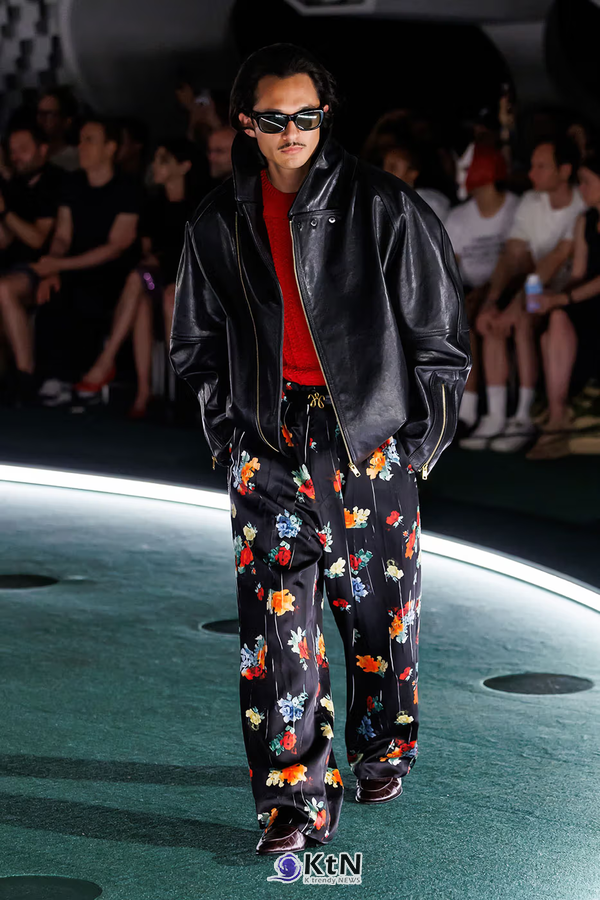 Willy Chavarria SS27 Celebrates Chicano Soul and Global Solidarity with "Comunión" in Paris. 사진=Willy Chavarria, K trendy NEWS DB ⓒ케이 트렌디뉴스 무단전재 및 수집, 재배포금지