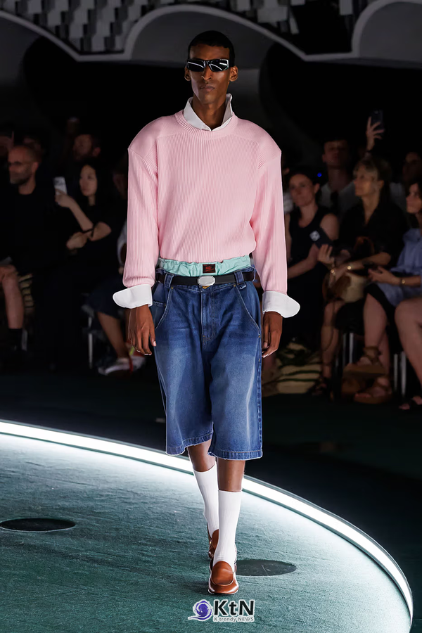 Willy Chavarria SS27 Celebrates Chicano Soul and Global Solidarity with "Comunión" in Paris. 사진=Willy Chavarria, K trendy NEWS DB ⓒ케이 트렌디뉴스 무단전재 및 수집, 재배포금지