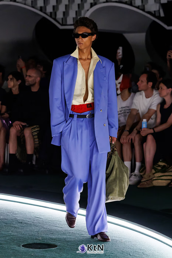 Willy Chavarria SS27 Celebrates Chicano Soul and Global Solidarity with "Comunión" in Paris. 사진=Willy Chavarria, K trendy NEWS DB ⓒ케이 트렌디뉴스 무단전재 및 수집, 재배포금지