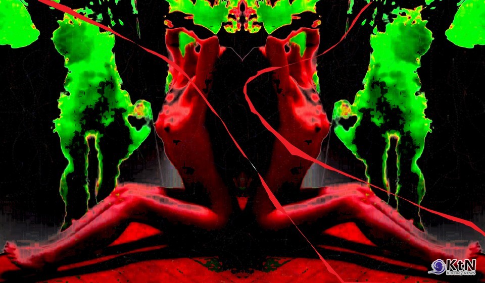 MINA RED-Your Own Universe PersonaMixed Media on Canvas 162.2×95cm 2024. 사진= K trendy NEWS DB ⓒ케이 트렌디뉴스 무단전재 및 수집, 재배포금지
