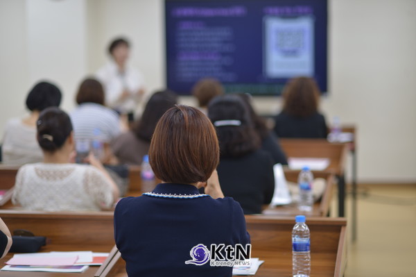 운정고등학교 사회적협동조합 ‘정다운정’ 조합원연수 ‘퍼스널 컬러와 이미지메이킹’ 사진=Chanel, K trendy NEWS DB ⓒ케이 트렌디뉴스 무단전재 및 수집, 재배포금지