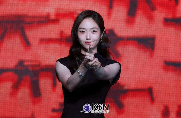 [KtN 현장포토] 퍼플 원피스로 뽐낸 맵시…‘킬쇼2’ 김혜준, 러블리 미소와 반전 눈빛   사진=2026. 07.20  (디즈니+ ‘킬러들의 쇼핑몰 시즌2’ 제작발표회 여의도 콘래드 서울 호텔서 열려…이동욱·김혜준 등 참석 삼촌 진만과 거대 세력 '바빌론' 맞서는 반격전 예고) K trendy NEWS DB ⓒ케이 트렌디뉴스 무단전재 및 수집, 재배포금지