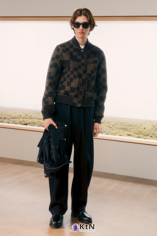 Louis Vuitton's Fall 2027 Capsule Takes Off to an English Countryside Outing. 사진=Louis Vuitton, K trendy NEWS DB ⓒ케이 트렌디뉴스 무단전재 및 수집, 재배포금지
