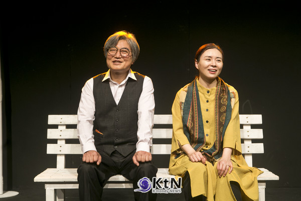 이재상 신작 ‘정류장’, 한일 배우의 모국어로 풀어낸 사랑과 선택. 사진=Theatre M.I.R X THEATRE ATMAN , K trendy NEWS DB ⓒ케이 트렌디뉴스 무단전재 및 수집, 재배포금지