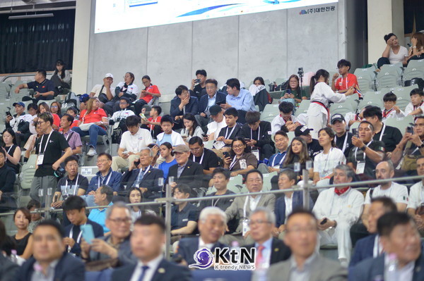 제7회 김운용컵 국제오픈태권도대회 (7th KIM UN YONG CUP (G1) INTERNATIONAL OPEN TAEKWONDO CHAMPIONSHIPS) 사진=K trendy NEWS DB ⓒ케이 트렌디뉴스 무단전재 및 수집, 재배포금지