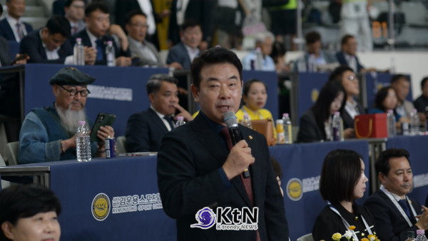 박정 의원. 제7회 김운용컵 국제오픈태권도대회 (7th KIM UN YONG CUP (G1) INTERNATIONAL OPEN TAEKWONDO CHAMPIONSHIPS) 사진=K trendy NEWS DB ⓒ케이 트렌디뉴스 무단전재 및 수집, 재배포금지
