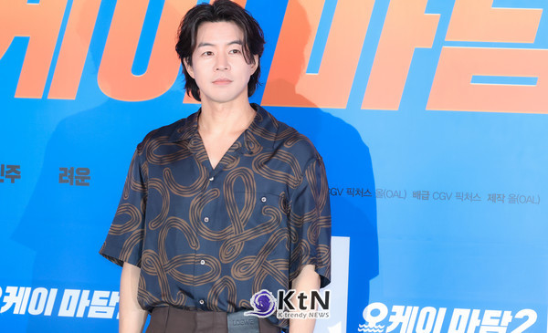  우박 뚫고 한 판 붙었다...엄정화X최수영, 크루즈 찢은 역대급 액션 '오케이 마담2' [KtN 현장]  '오케이 마담2' 측은 27일 서울 용산구 CGV 용산아이파크몰에서 기자간담회를 열었다. 현장에는 이정하 감독을 비롯해 엄정화, 박성웅, 이상윤, 배정남, 박진주, 려운, 최수영 등이 참석했다. 사진=2026. 07.27  K trendy NEWS DB ⓒ케이 트렌디뉴스 무단전재 및 수집, 재배포금지