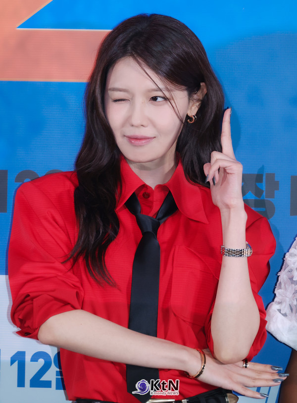  [KtN 현장포토] ‘오케이 마담2’ 최수영, 강렬한 ‘팜므파탈’ 아우라…우월한 피지컬 시선 집중  사진=2026. 07.27  K trendy NEWS DB ⓒ케이 트렌디뉴스 무단전재 및 수집, 재배포금지