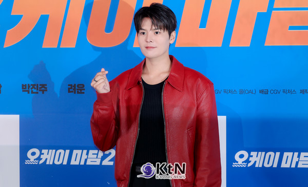 [KtN 현장포토] 강렬한 강렬함…‘오케이 마담2’ 려운, 시선 싹쓸이한 레드 가죽 재킷  사진=2026. 07.27  K trendy NEWS DB ⓒ케이 트렌디뉴스 무단전재 및 수집, 재배포금지