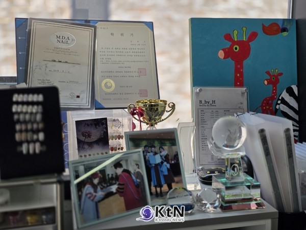 비바이에이치(B by H·Beauty by Heera), 손끝에서 읽는 K뷰티. 사진=K trendy NEWS DB ⓒ케이 트렌디뉴스 무단전재 및 수집, 재배포금지
