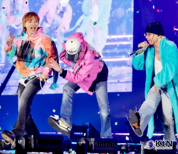 빅뱅(BIGBANG)이 데뷔 20주년을 맞아 대규모 미디어 전시회를 열고 기술과 엔터테인먼트를 결합한 새로운 팬덤 경험을 선보인다.  사진=2026. 08.07  @xxxibgdrgn, 지드래곤 인스타그램 K trendy NEWS DB ⓒ케이 트렌디뉴스 무단전재 및 수집, 재배포금지