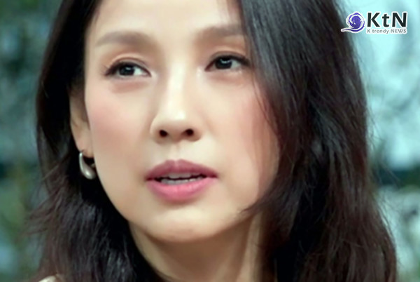 내 재미도 못 누려?…'연애전쟁' 이효리 멘붕 빠뜨린 무명배우 커플의 실체 [연애전쟁]  사진=2026. 08.11 JTBC 연애 리얼리티 프로그램 '연애전쟁' K trendy NEWS DB ⓒ케이 트렌디뉴스 무단전재 및 수집, 재배포금지
