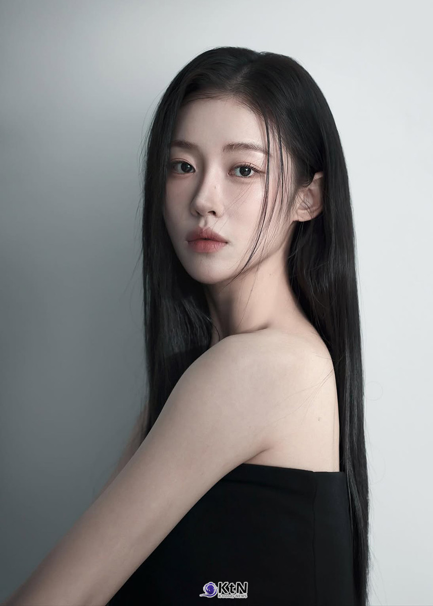 배우 송지우가 매니지먼트 런과 전속계약을 체결하고 새로운 출발에 나선 가운데 차기작까지 예고하며 활발한 행보를 이어간다. / 사진=매니지먼트 런. K trendy NEWS DB ⓒ케이 트렌디뉴스 무단전재 및 수집, 재배포금지.