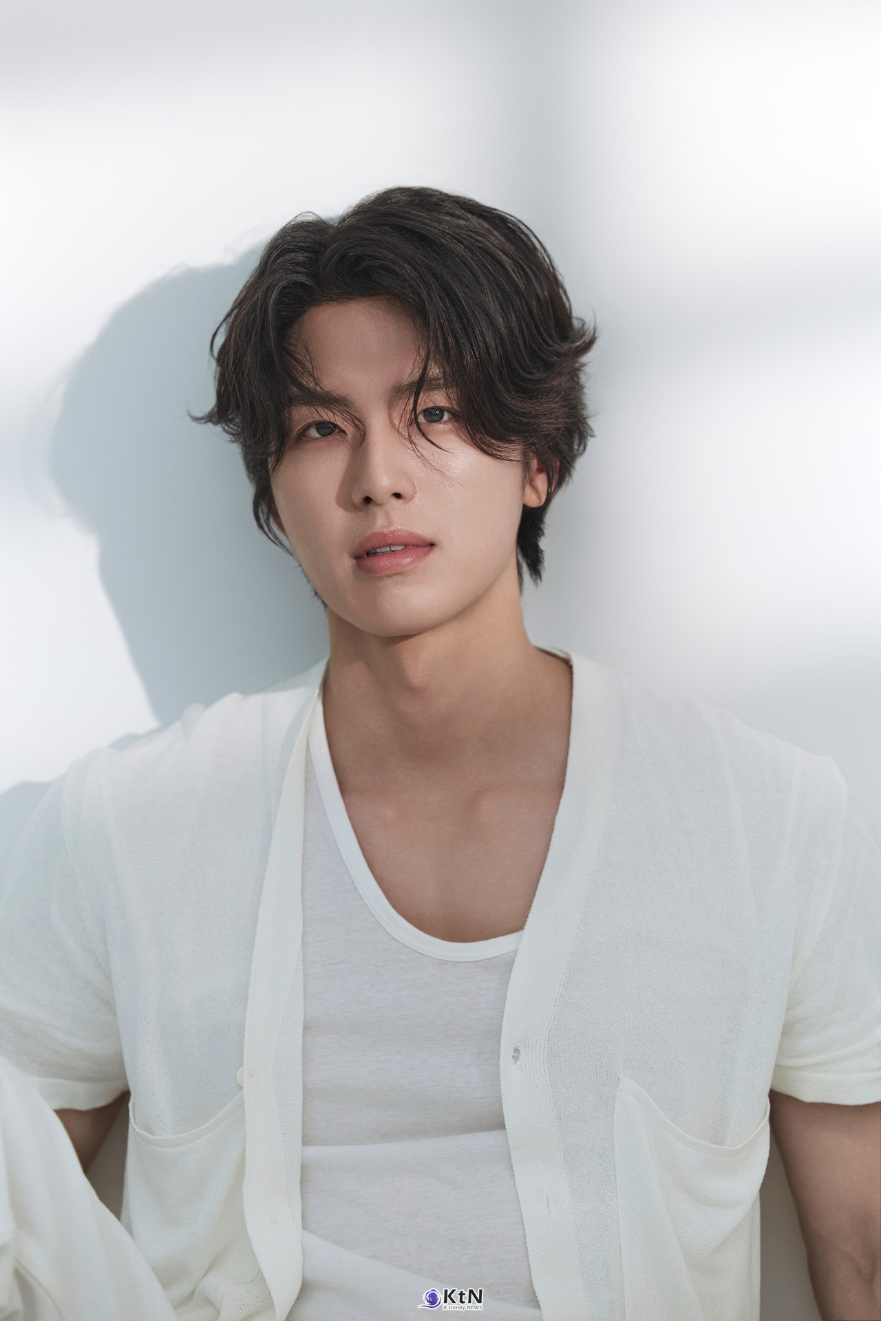 배우 서재우가 비글루 숏폼 드라마 ‘지독한 사랑에 빠지다’에서 이태빈으로 분해 전작과는 다른 감정 연기를 선보이고 있다. / 사진=빅프렌즈. K trendy NEWS DB ⓒ케이 트렌디뉴스 무단전재 및 수집, 재배포금지.