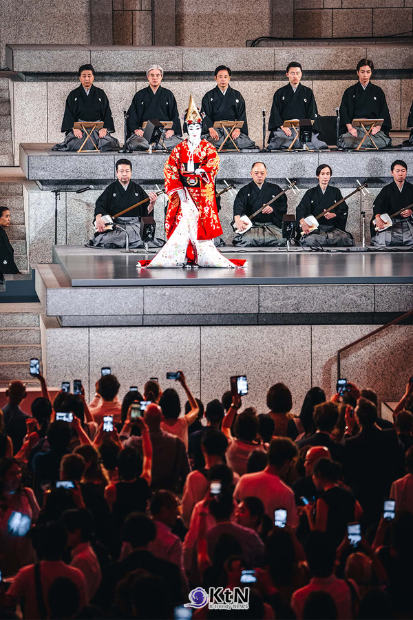 RANSHOU Reopens Tokyo’s Closed National Theatre for ‘FUTURE HISTORY’ Exhibition. 사진=RANSHOU, K trendy NEWS DB ⓒ케이 트렌디뉴스 무단전재 및 수집, 재배포금지