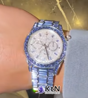 롤렉스가 나눈 고객의 계급 'Rolex Oyster Perpetual Cosmograph Daytona “Ice Gradient”'. 사진=champagnepapi 인스타그램 갈무리, K trendy NEWS DB ⓒ케이 트렌디뉴스 무단전재 및 수집, 재배포금지