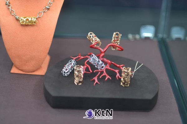 [주얼리경제③] 금은 덜 쓰고 크기는 맞춘다…고금가 시대 ‘주얼리 사이즈 경제학’/사진=K trendy NEWS DB ⓒ케이 트렌디뉴스 무단전재 및 수집, 재배포금지