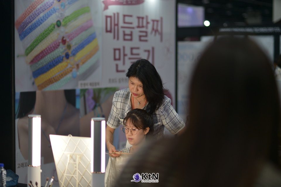 브이엘이미지컨설팅 박주해 대표는 “개인의 매력과 강점을 분석해 가장 잘 어울리는 이미지 방향을 찾아드린다”고 설명했다.  /사진=K trendy NEWS DB ⓒ케이 트렌디뉴스 무단전재 및 수집, 재배포금지