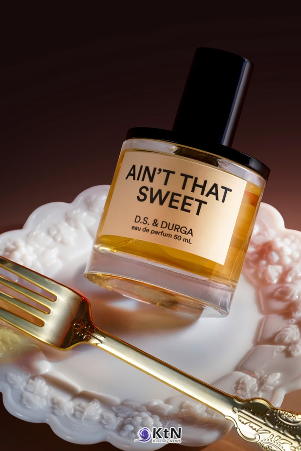D.S. & Durga Bottles the Nostalgic Magic of 2000s New York Romance With “Ain’t That Sweet”. 사진=D.S. & Durga, K trendy NEWS DB ⓒ케이 트렌디뉴스 무단전재 및 수집, 재배포금지