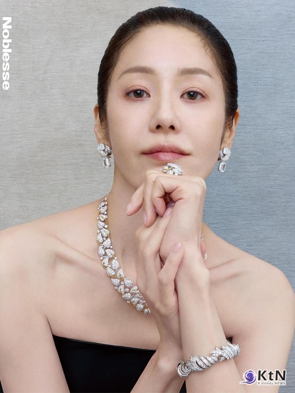 55세 고현정의 파격 주얼리 화보…'건강 이상설' 딛고 스크린 복귀 나선 이유 사진=2026. 08.25. 사회관계망서비스(SNS) K trendy NEWS DB ⓒ케이 트렌디뉴스 무단전재 및 수집, 재배포금지