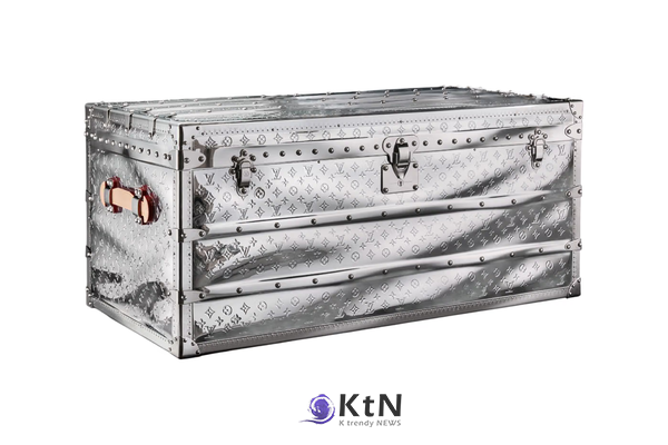 Louis Vuitton Steers Its Trunk-Making Heritage Under the Sea With the High Trunks. 사진=Louis Vuitton, K trendy NEWS DB ⓒ케이 트렌디뉴스 무단전재 및 수집, 재배포금지