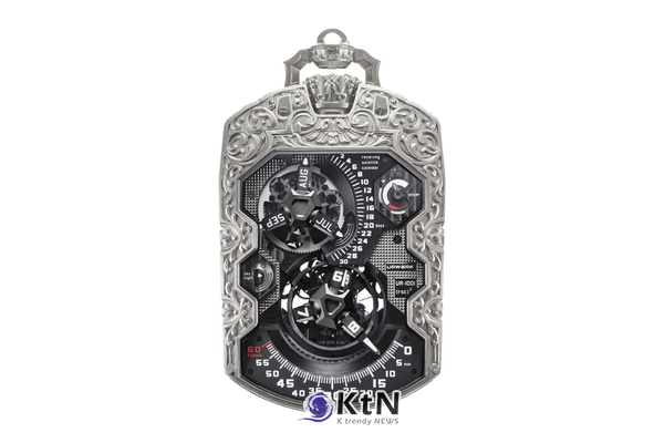 URWERK Unveils the One-Of-A-Kind UR-1001 Amadeus Pocket Watch. 사진=URWERK, K trendy NEWS DB ⓒ케이 트렌디뉴스 무단전재 및 수집, 재배포금지