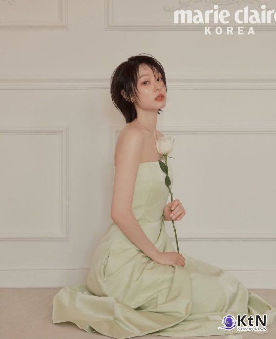 전 피겨스케이팅 국가대표 김연아가 파격적인 헤어스타일 변신을 선보이며 대중의 시선을 사로잡았다.  사진=2026. 08.28. 마리끌레르 인스타그램 K trendy NEWS DB ⓒ케이 트렌디뉴스 무단전재 및 수집, 재배포금지