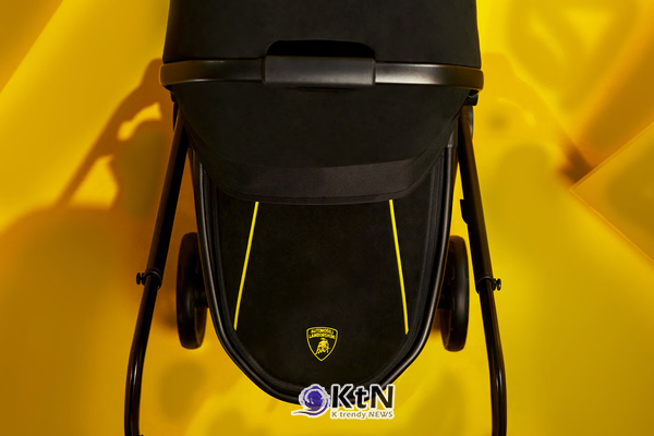 Silver Cross and Automobili Lamborghini Unveil the Reef AL Giallo Super Stroller. 사진=Silver Cross, K trendy NEWS DB ⓒ케이 트렌디뉴스 무단전재 및 수집, 재배포금지