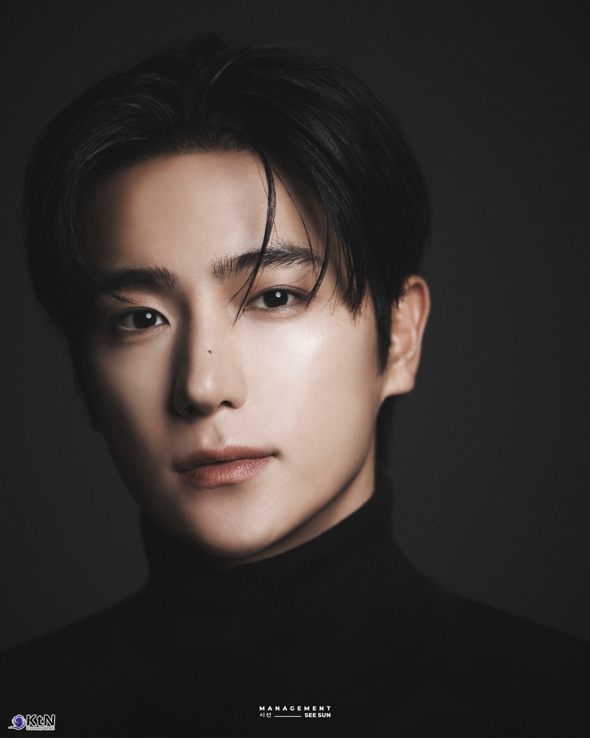배우 이재현(더보이즈 현재)이 새 프로필을 통해 상반된 매력을 선보이고 있다. / 사진=매니지먼트 시선. K trendy NEWS DB ⓒ케이 트렌디뉴스 무단전재 및 수집, 재배포금지.