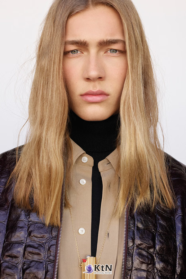 [AMI Paris FW26⑥] 친구들의 초상, 사람을 앞세운 파리의 옷장. 사진=Karim Sadli/Victor Brun, K trendy NEWS DB ⓒ케이 트렌디뉴스 무단전재 및 수집, 재배포금지