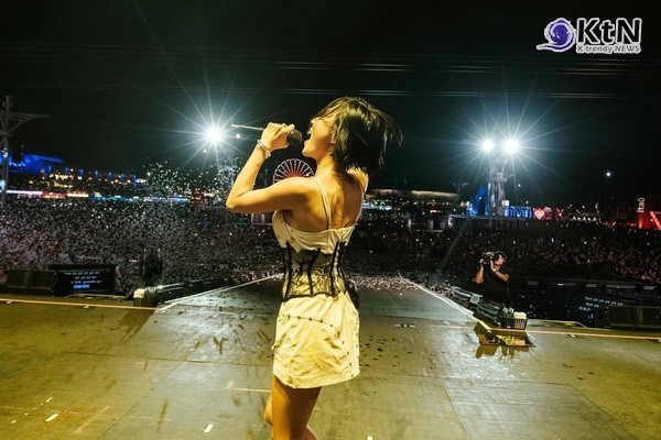  가수 화사(Hwa Sa)가 세계 최대 규모의 음악 축제 중 하나인 브라질 ‘록 인 리오(Rock in Rio)’의 메인 스테이지를 장악하며 글로벌 공연 시장에서 K팝 솔로 아티스트로서의 독보적 위상을 입증했다.  사진=2026. 09.14. 피네이션 편집 K trendy NEWS DB ⓒ케이 트렌디뉴스 무단전재 및 수집, 재배포금지