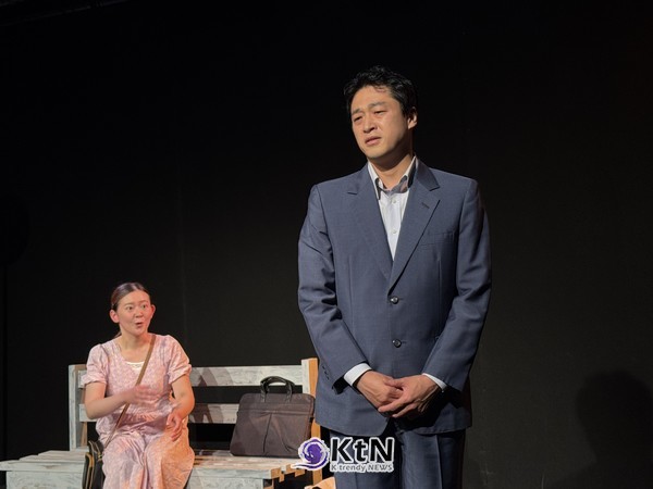 이재상 신작 ‘정류장’, 한일 배우의 모국어로 풀어낸 사랑과 선택. 사진=Theatre M.I.R X THEATRE ATMAN , K trendy NEWS DB ⓒ케이 트렌디뉴스 무단전재 및 수집, 재배포금지