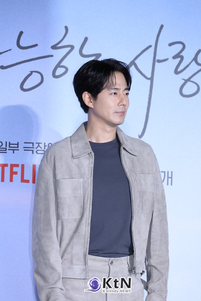 ‘가능한 사랑’ 베니스 은사자상·FIPRESCI상 뒤 서울 언론시사회…설경구·조인성·조여정 참석, 전도연 뉴욕서 화상 연결. 사진=K trendy NEWS DB ⓒ케이 트렌디뉴스 무단전재 및 수집, 재배포금지