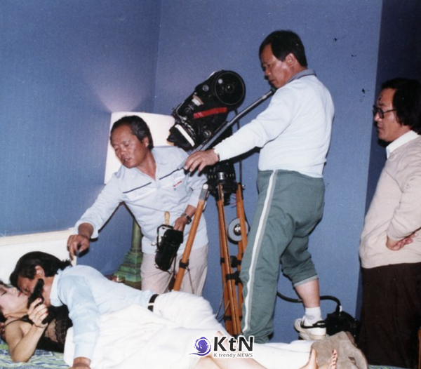 ‘깊고 푸른 밤’(1985). 사진=kmdb, K trendy NEWS DB ⓒ케이 트렌디뉴스 무단전재 및 수집, 재배포금지