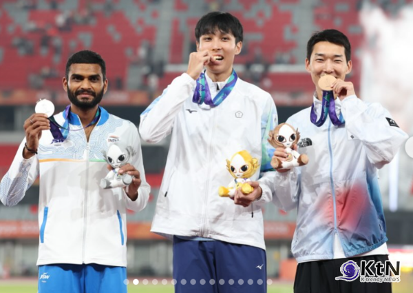 [아시안게임] 빗속의 승부수…우상혁, 2ｍ22 넘어 ‘3연속 메달’ 대기록  사진=2026. 09.28.  우상혁 sns 갈무리  K trendy NEWS DB ⓒ케이 트렌디뉴스 무단전재 및 수집, 재배포금지