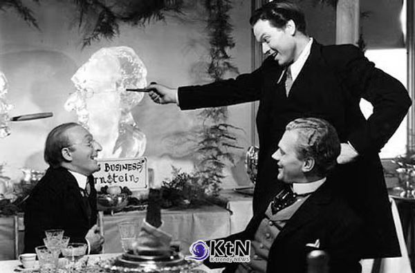 [영화 인사이트③] ‘Citizen Kane’, 딥포커스와 로앵글이 바꾼 영화의 시선. 사진=Jay's Classic Movie