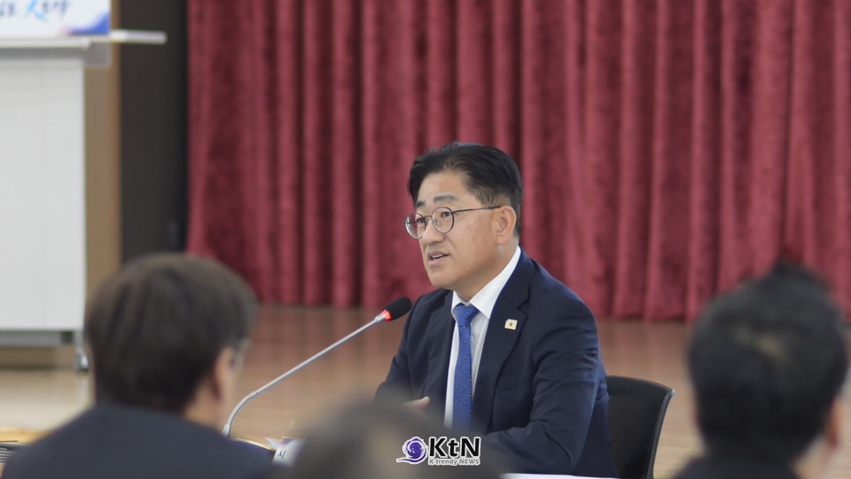 이기형 시장은 지방정부가 전혀 없던 것을 새로 만들어내기보다 지역 안에 숨어 있는 고유한 가치를 찾아내는 일이 중요하다는 입장을 밝혔다. /사진=K trendy NEWS DB ⓒ케이 트렌디뉴스 무단전재 및 수집, 재배포금지
