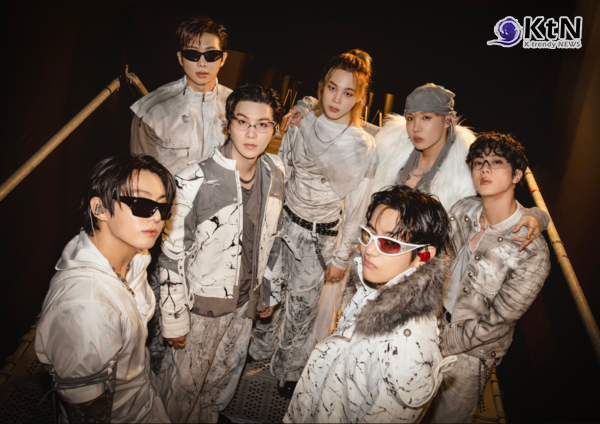그룹 방탄소년단(BTS)의 첫 페루 공연을 맞아 수도 리마에 'BTS 대로'가 등장했다. 도심 주요 명소는 방탄소년단의 상징색인 보랏빛으로 물들었고, 현지 팬들은 물론 인접 국가의 아미(ARMY)까지 리마로 모여들고 있다.  사진=2026. 10.08.BTS_official K trendy NEWS DB ⓒ케이 트렌디뉴스 무단전재 및 수집, 재배포금지