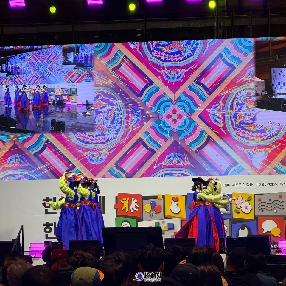 J팝 듣는 한국, K-뷰티 바르는 일본… ‘교차 소비’ 시대 /사진=한일축제한마당 in Seoul , K trendy NEWS DB ⓒ케이 트렌디뉴스 무단전재 및 수집, 재배포금지