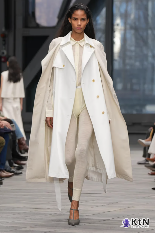 Calvin Klein Collection FW26 Is Here for Hedonism. 사진=Isidore Montag/Gorunway.com, K trendy NEWS DB ⓒ케이 트렌디뉴스 무단전재 및 수집, 재배포금지