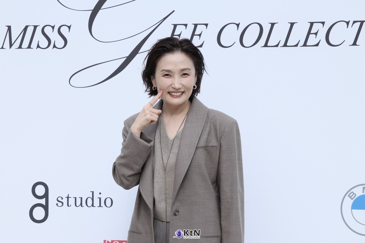 [KtN 현장포토] 박경림, 미스지콜렉션 빛낸 '시크한 매니시룩' 사진=2026. 10.15.K trendy NEWS DB ⓒ케이 트렌디뉴스 무단전재 및 수집, 재배포금지