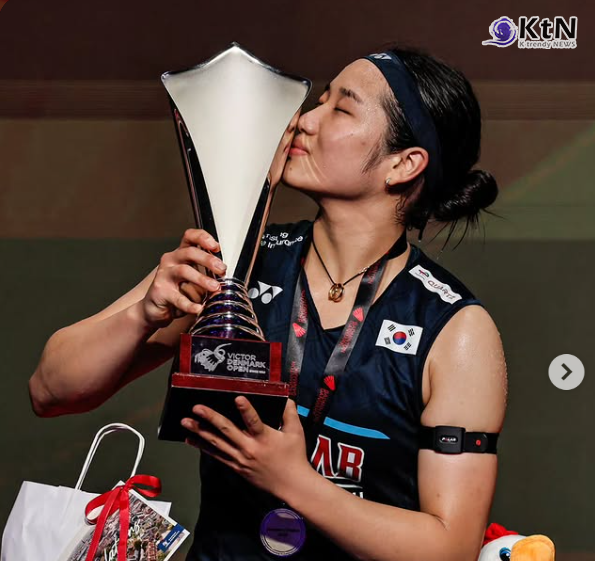 배드민턴 국가대표 안세영이 18일(한국시간) 덴마크 오덴세에서 열린 세계배드민턴연맹(BWF) 월드투어 슈퍼 750 덴마크오픈 여자단식 결승전에서 일본의 야마구치 아카네를 세트스코어 2대1(21-23 21-14 21-18)로 꺾고 우승했다.   사진=2026. 10.19. 안세영 인스타그램 갈무리 K trendy NEWS DB ⓒ케이 트렌디뉴스 무단전재 및 수집, 재배포금지 